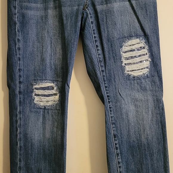 Jeans - Picture 1 of 4